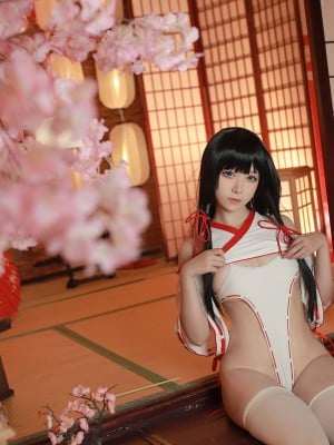 Asagiriai(愛ちゃん)- ビッチ巫女