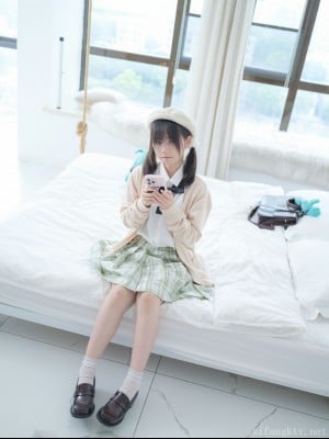 少女秩序 - 小鱼 假阳具