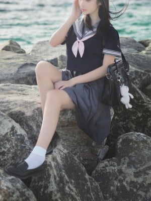 南桃Momoko - 学生制服