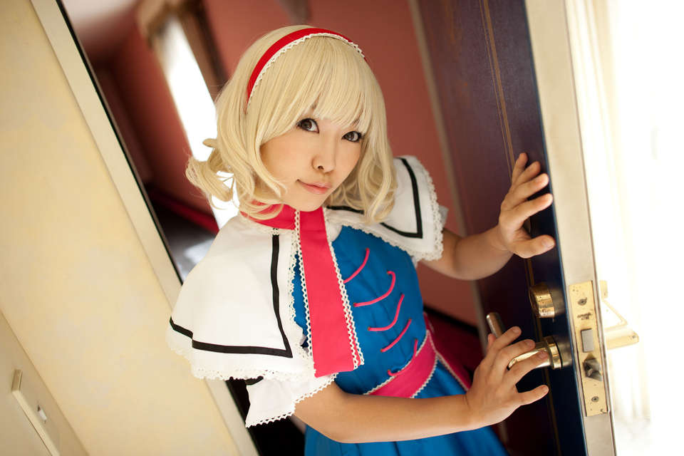 alice_of_the_east_0002