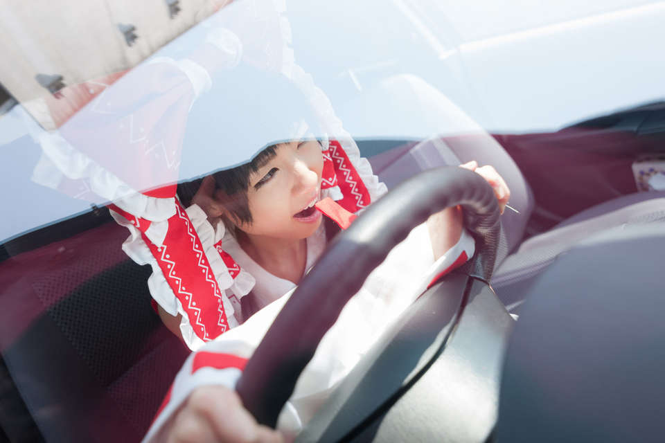 010_reimu_009