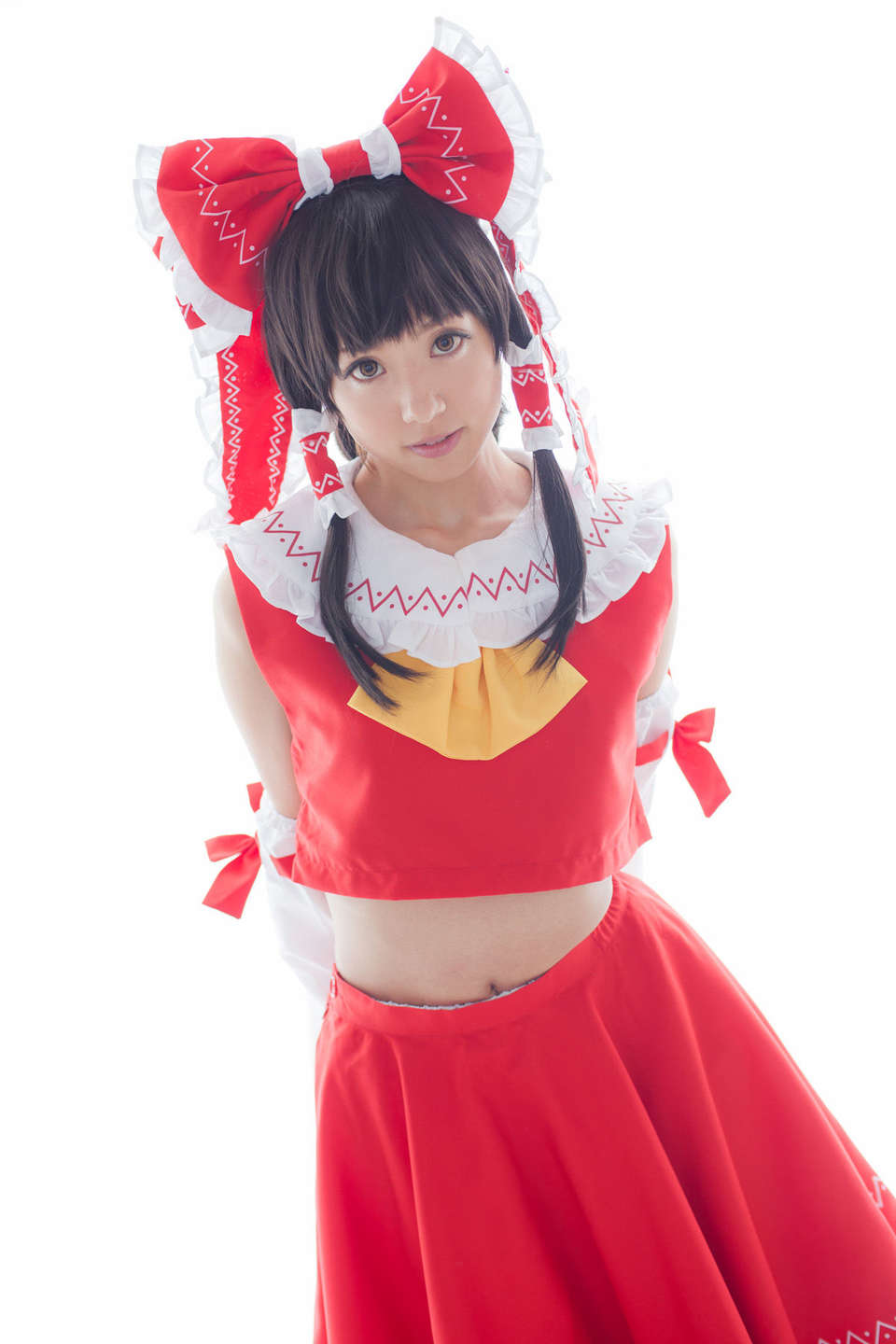 047_reimu_046