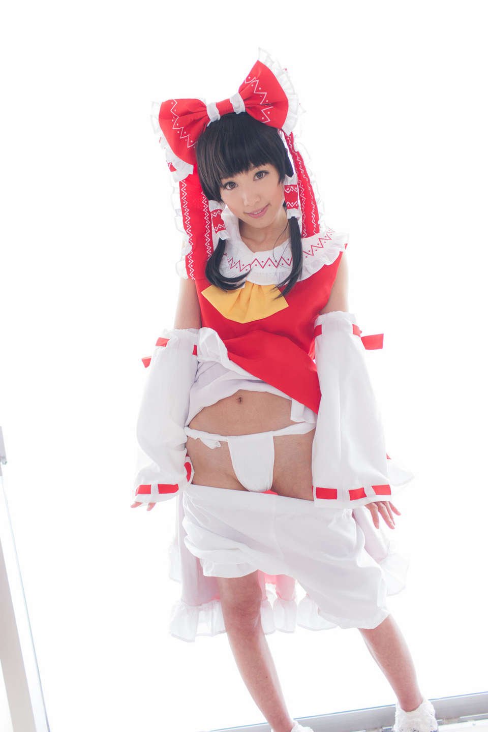 065_reimu_064