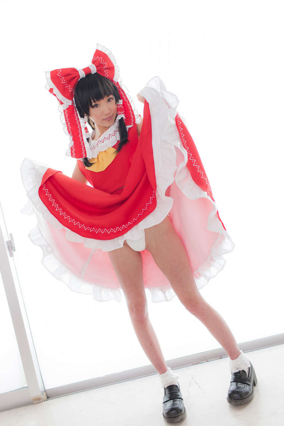 080_reimu_079