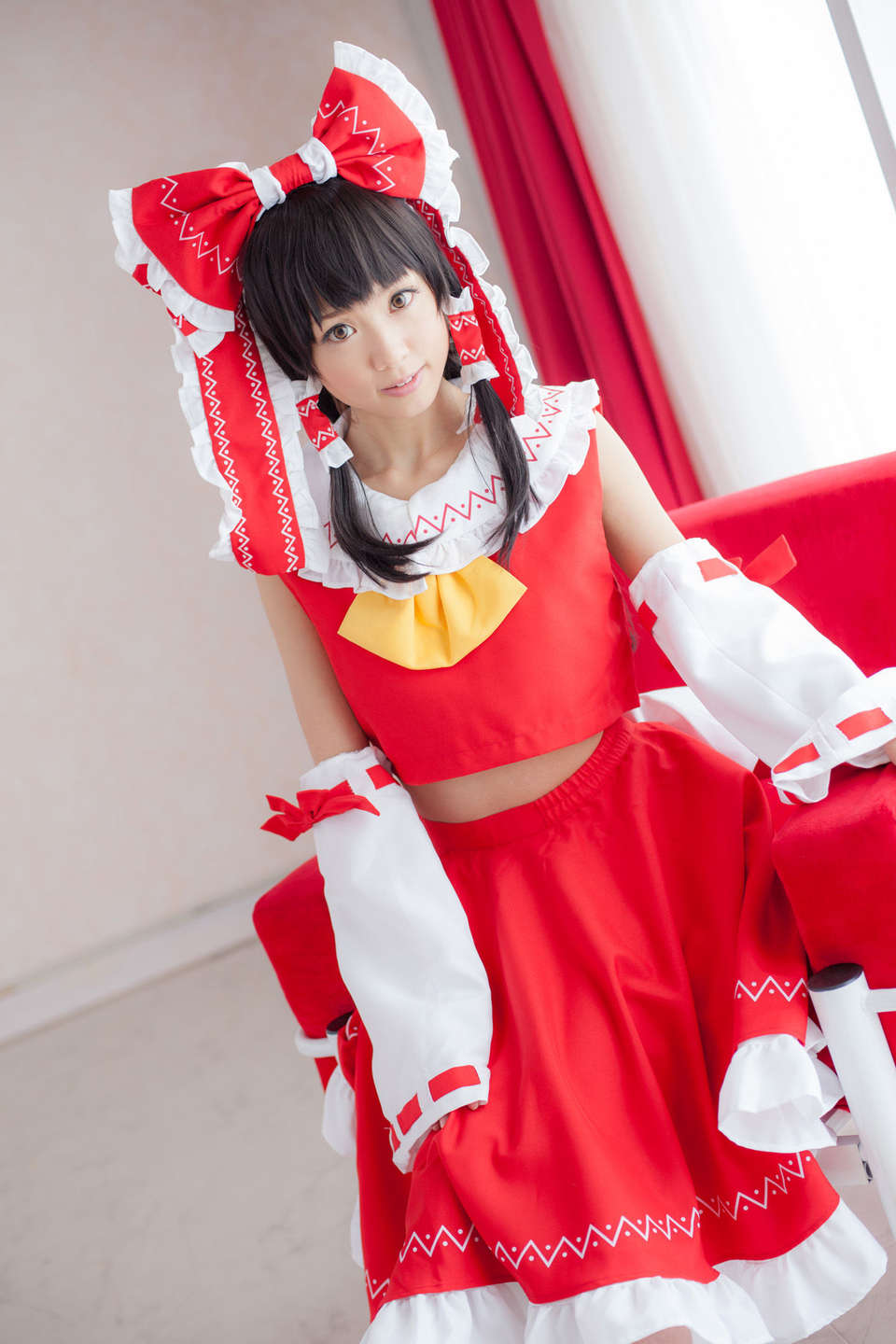 083_reimu_082