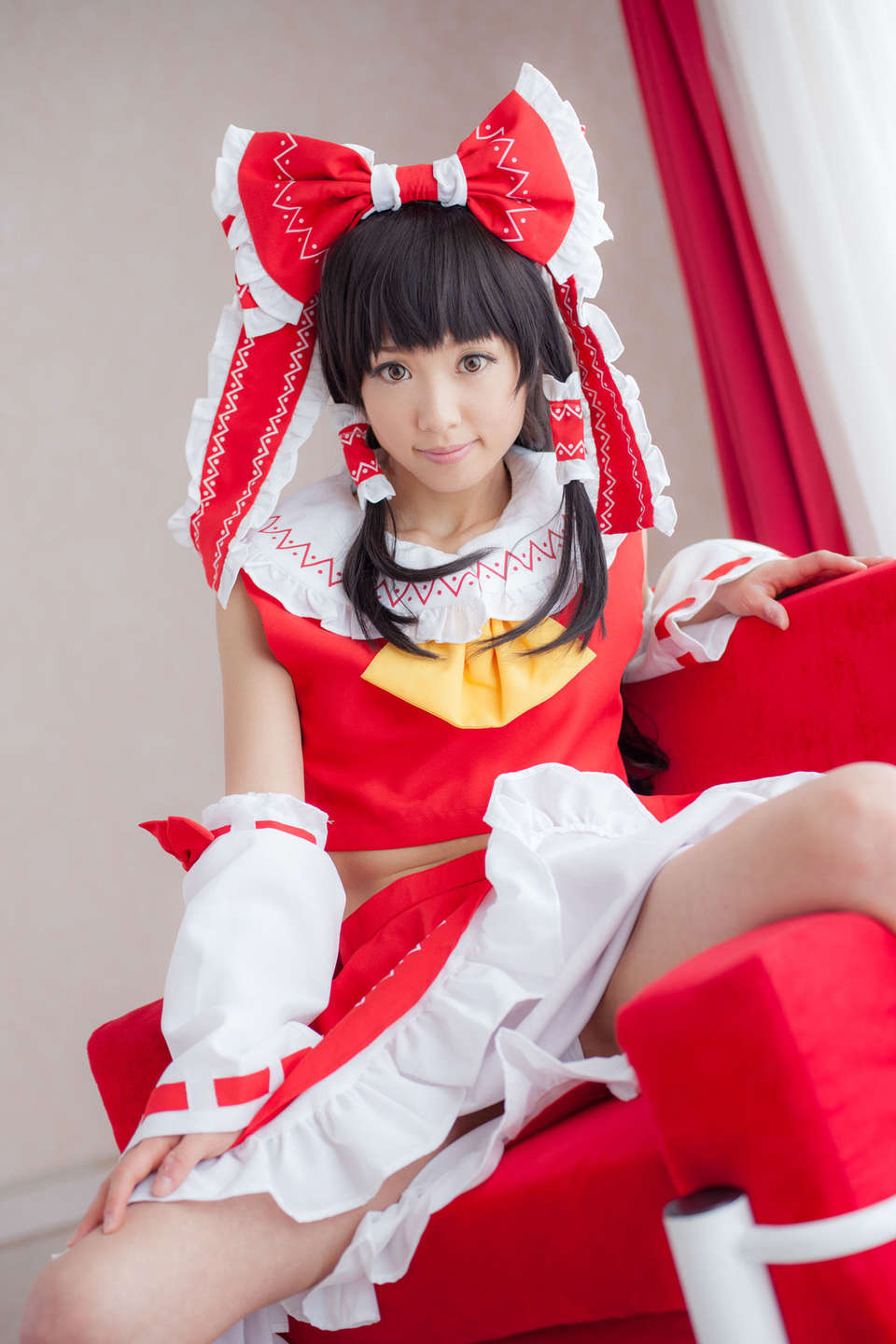 085_reimu_084