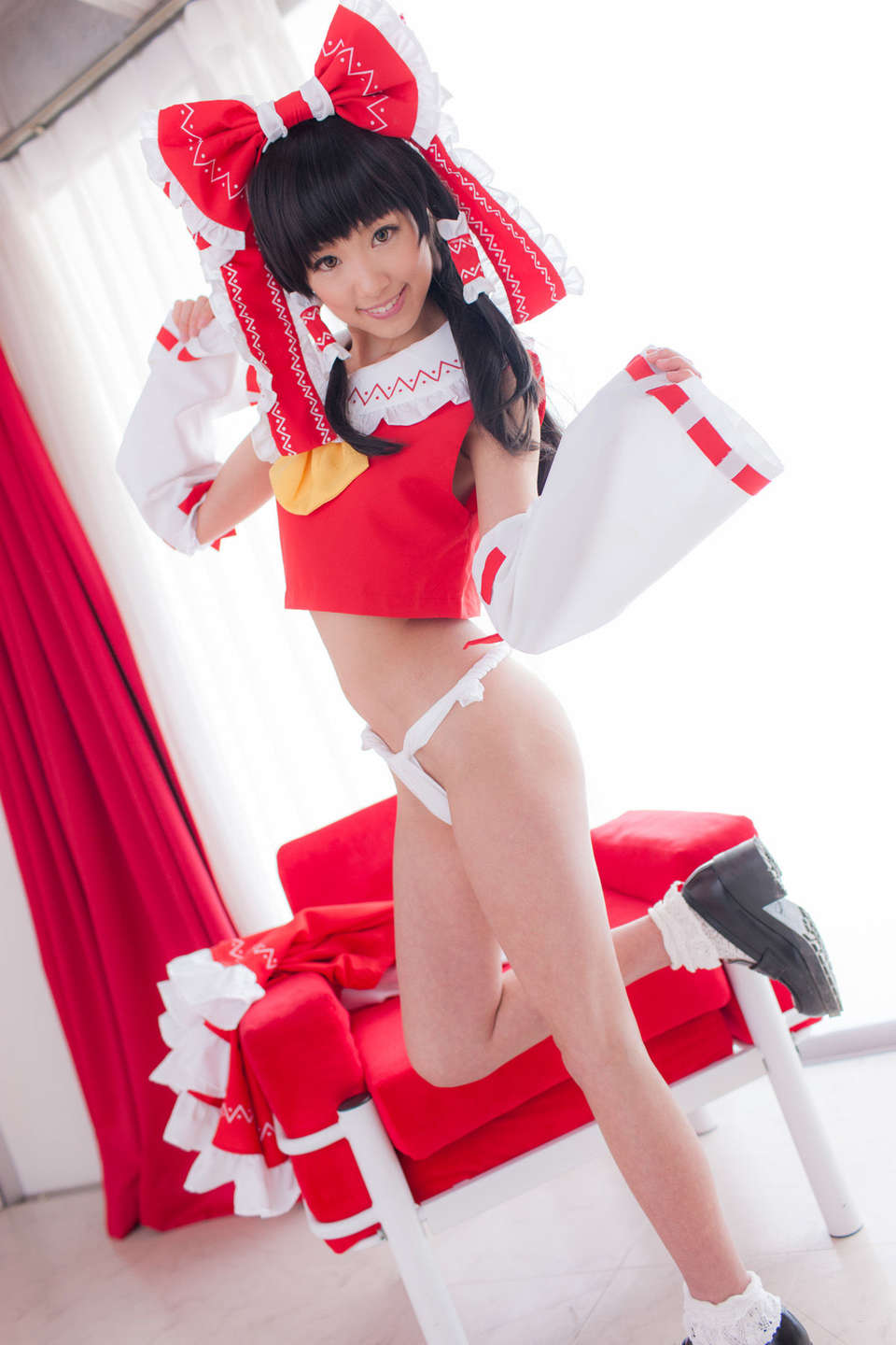 145_reimu_144