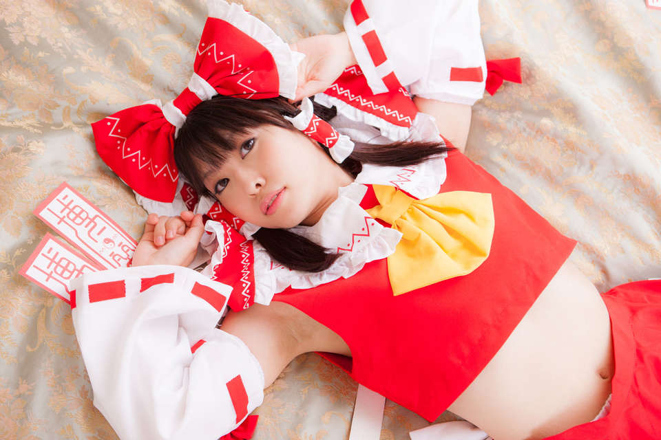 touhoureimu_0012