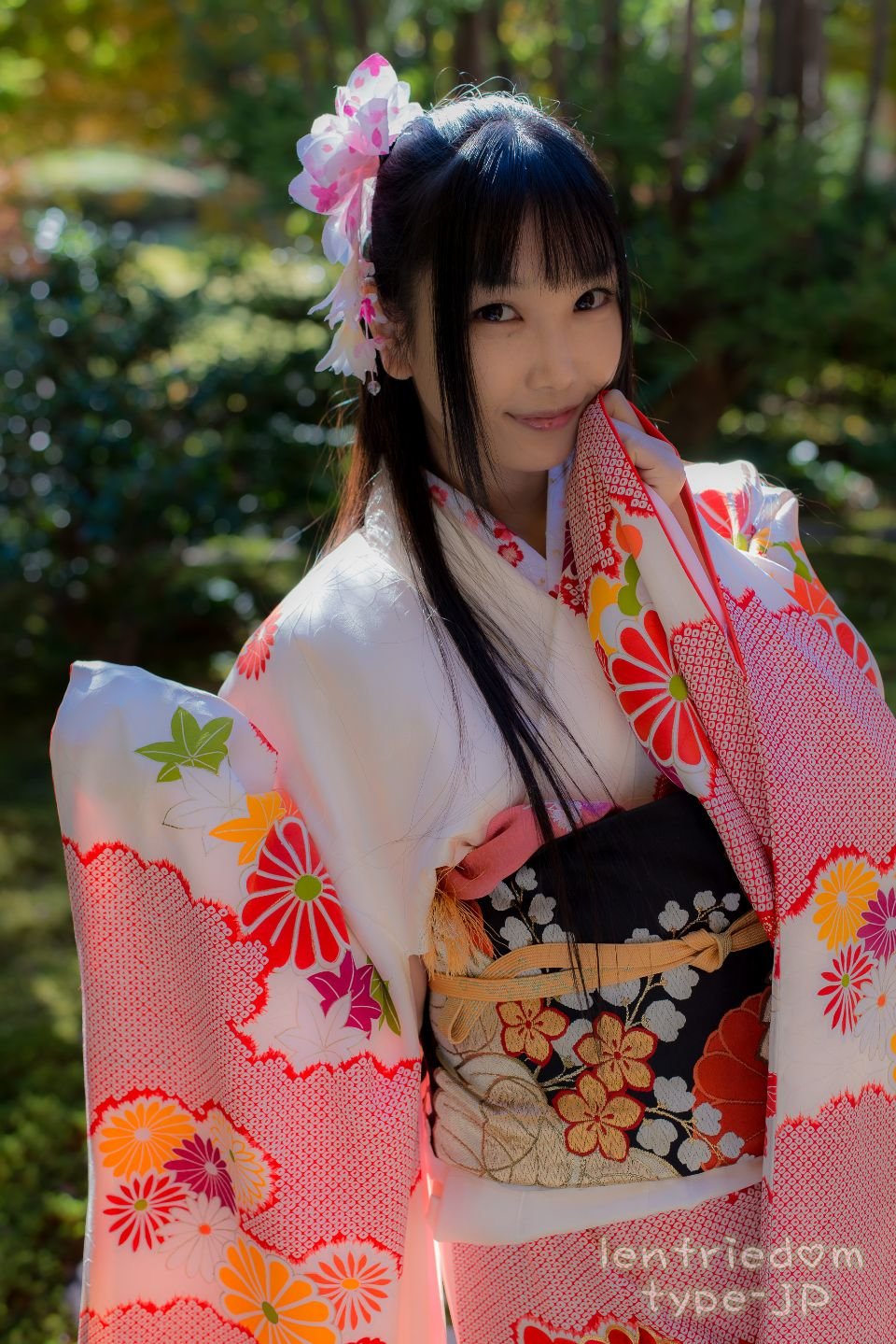 lenfriedomTypeJP_323