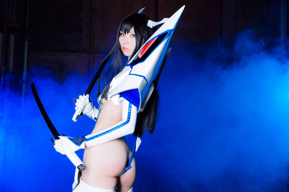 040