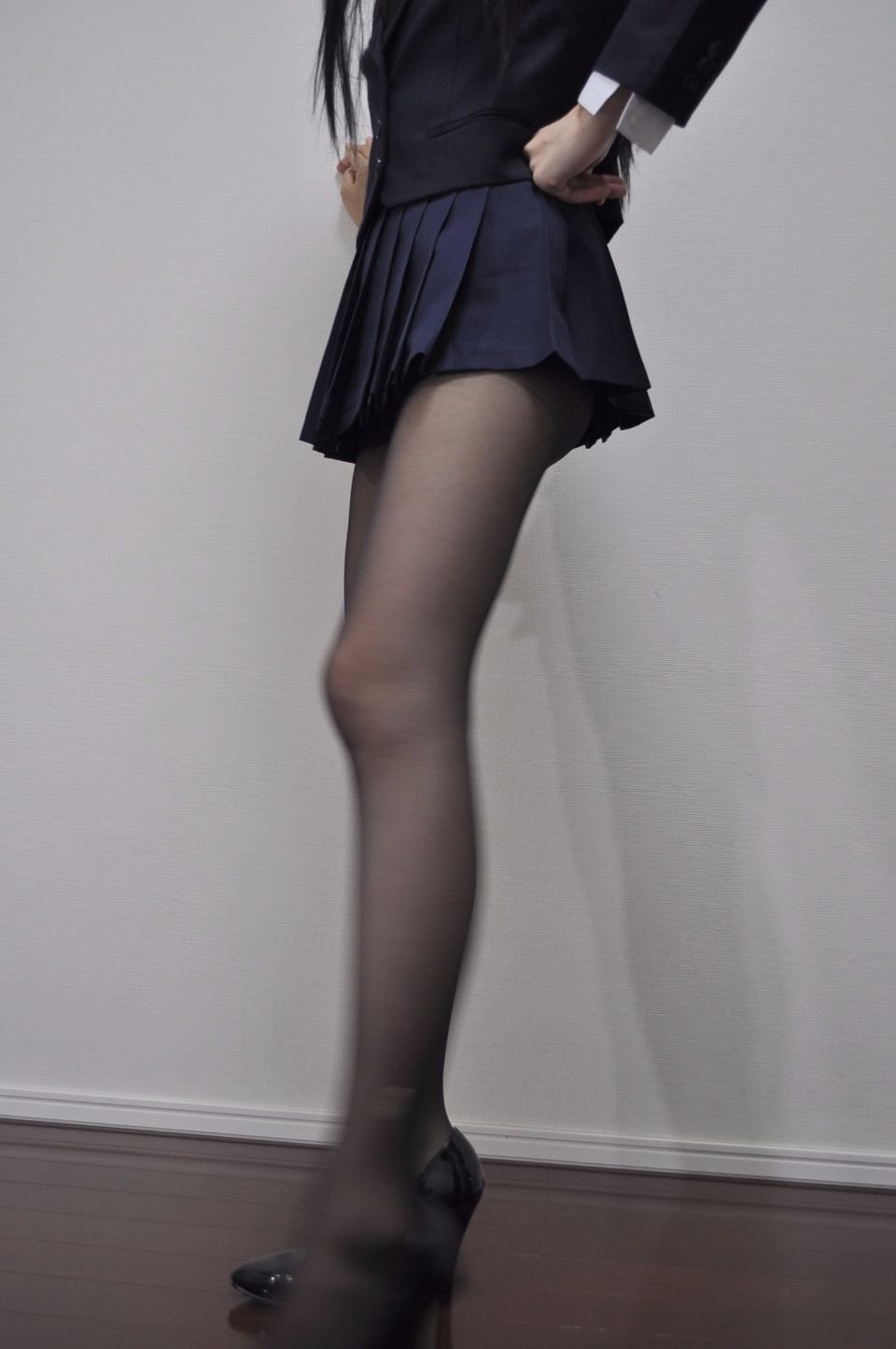 023