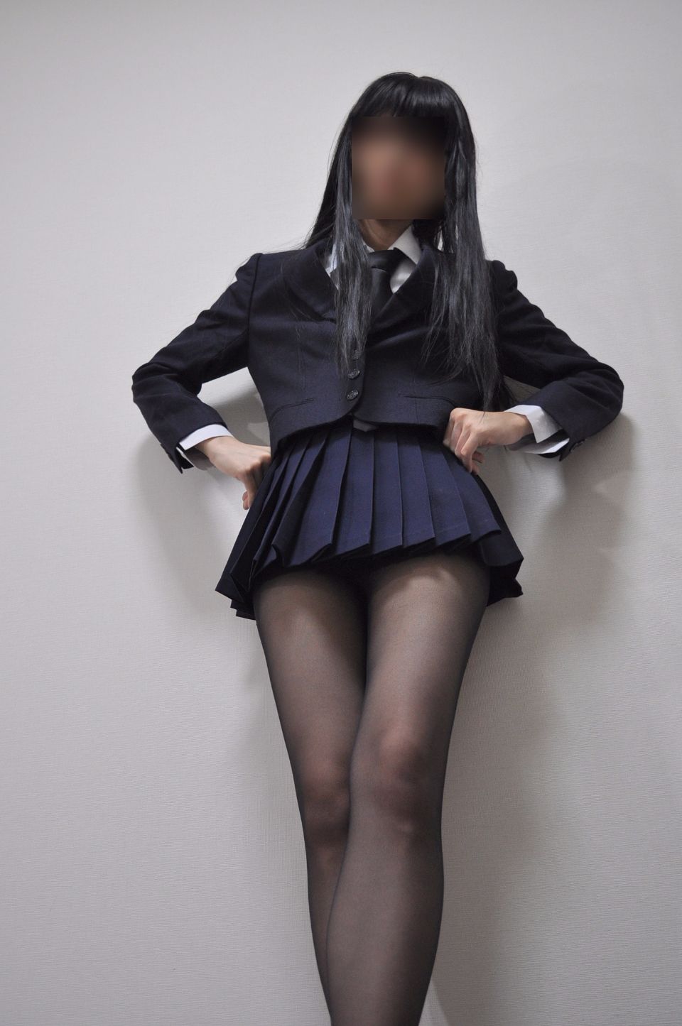 230