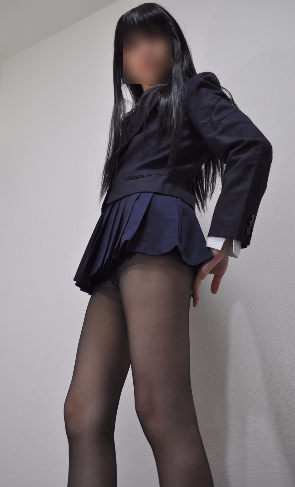 312