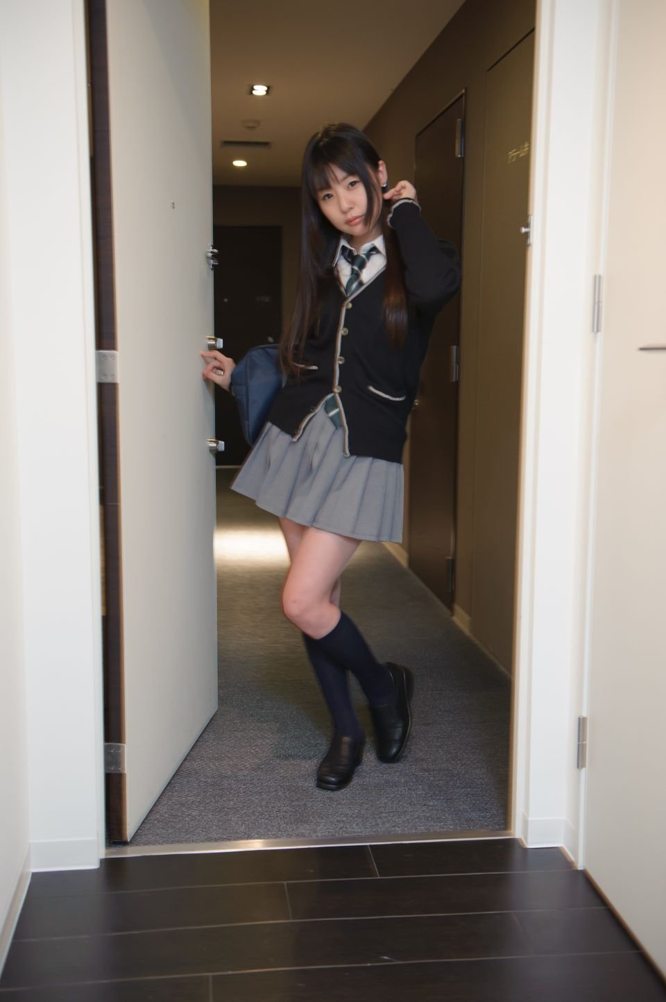 018