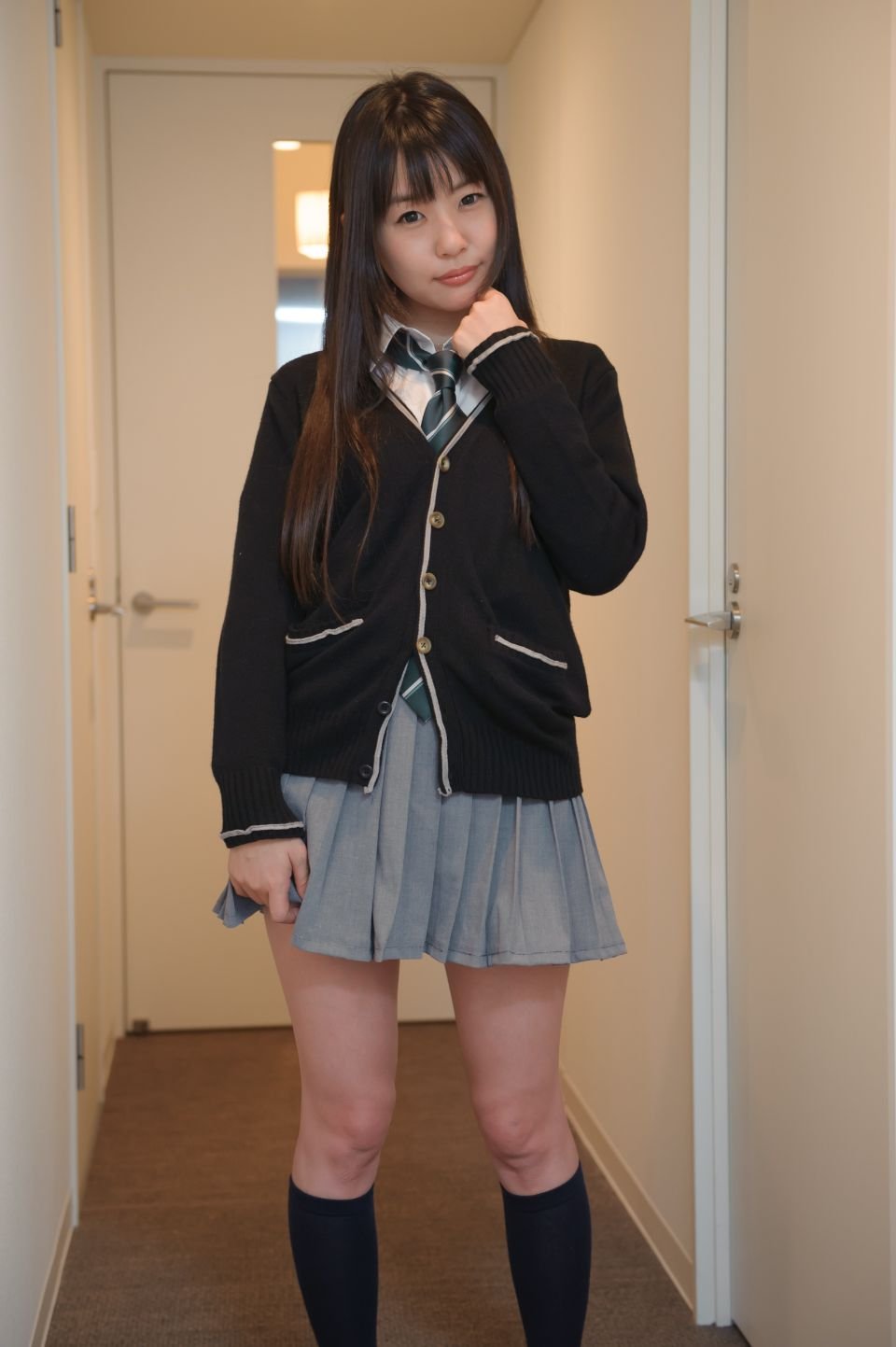 044