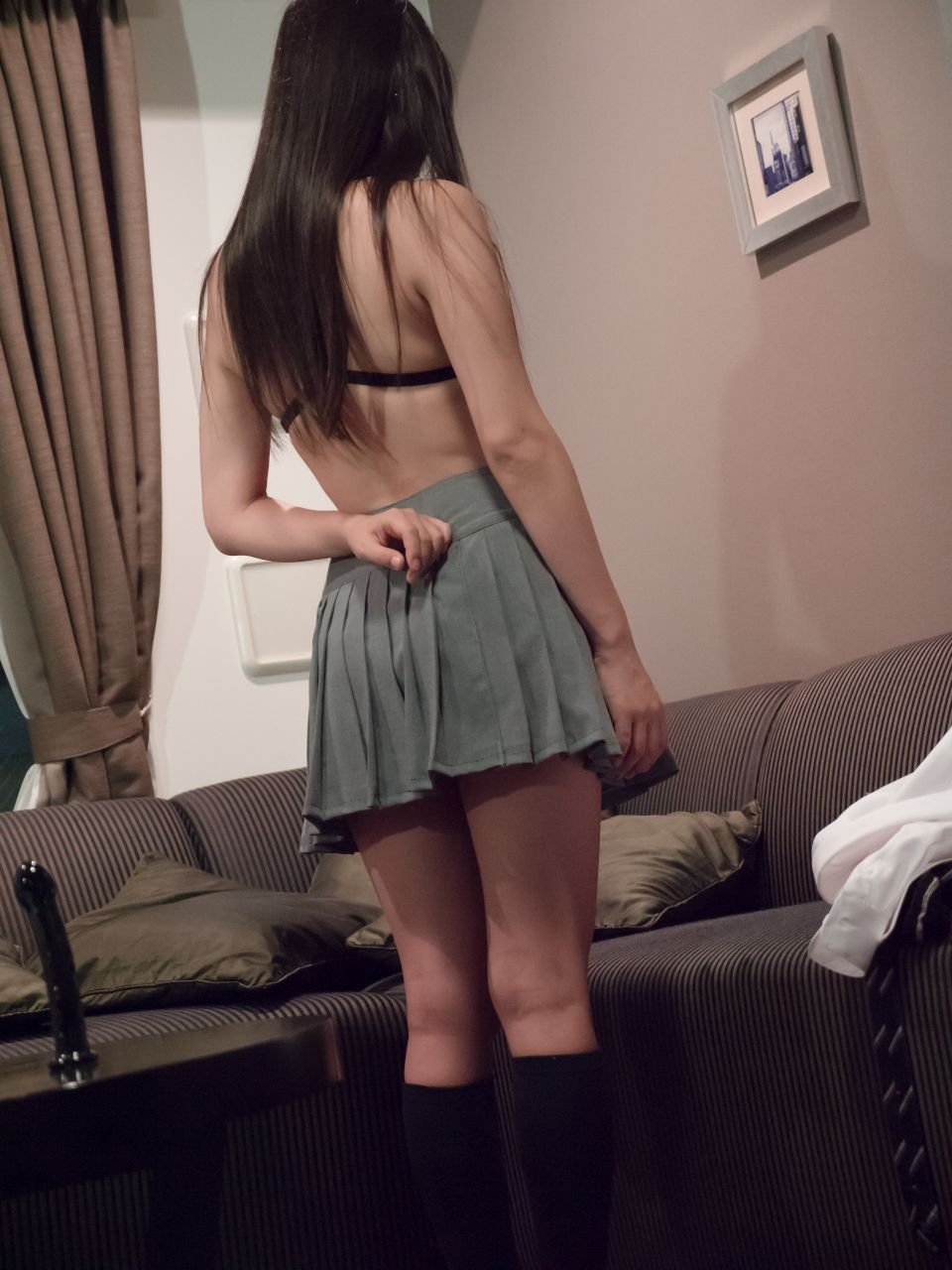 384