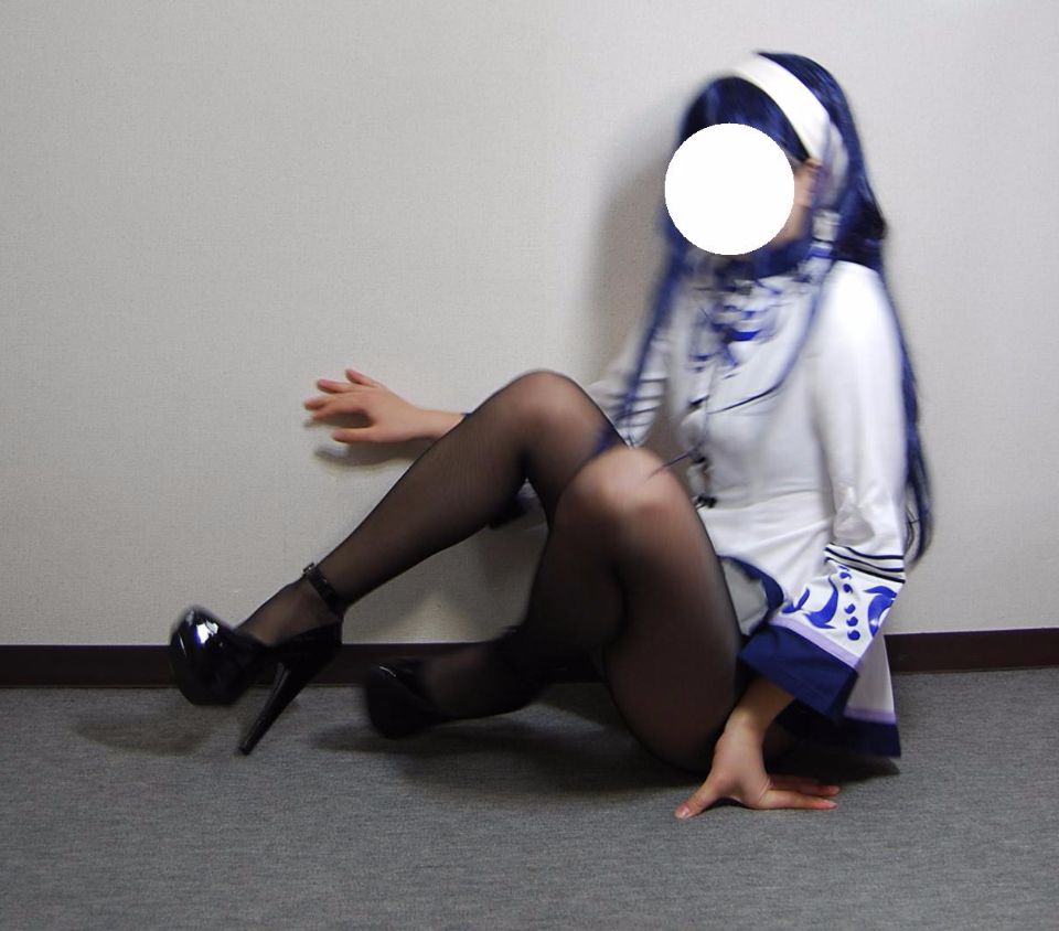 004