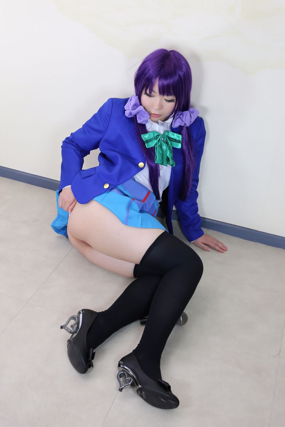 315