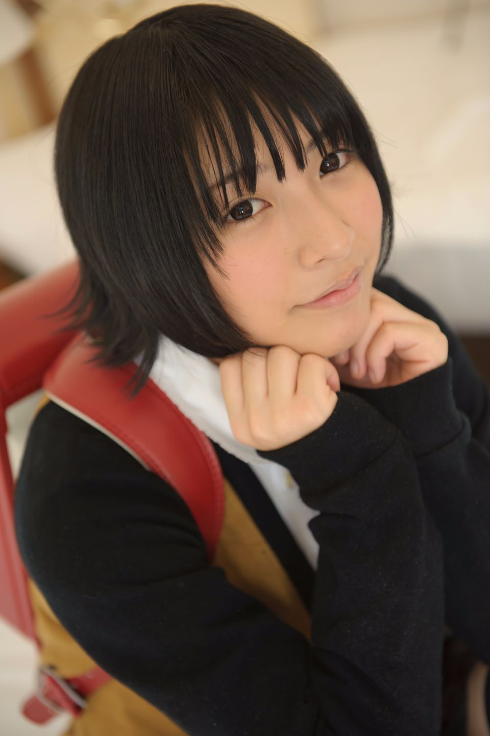 045