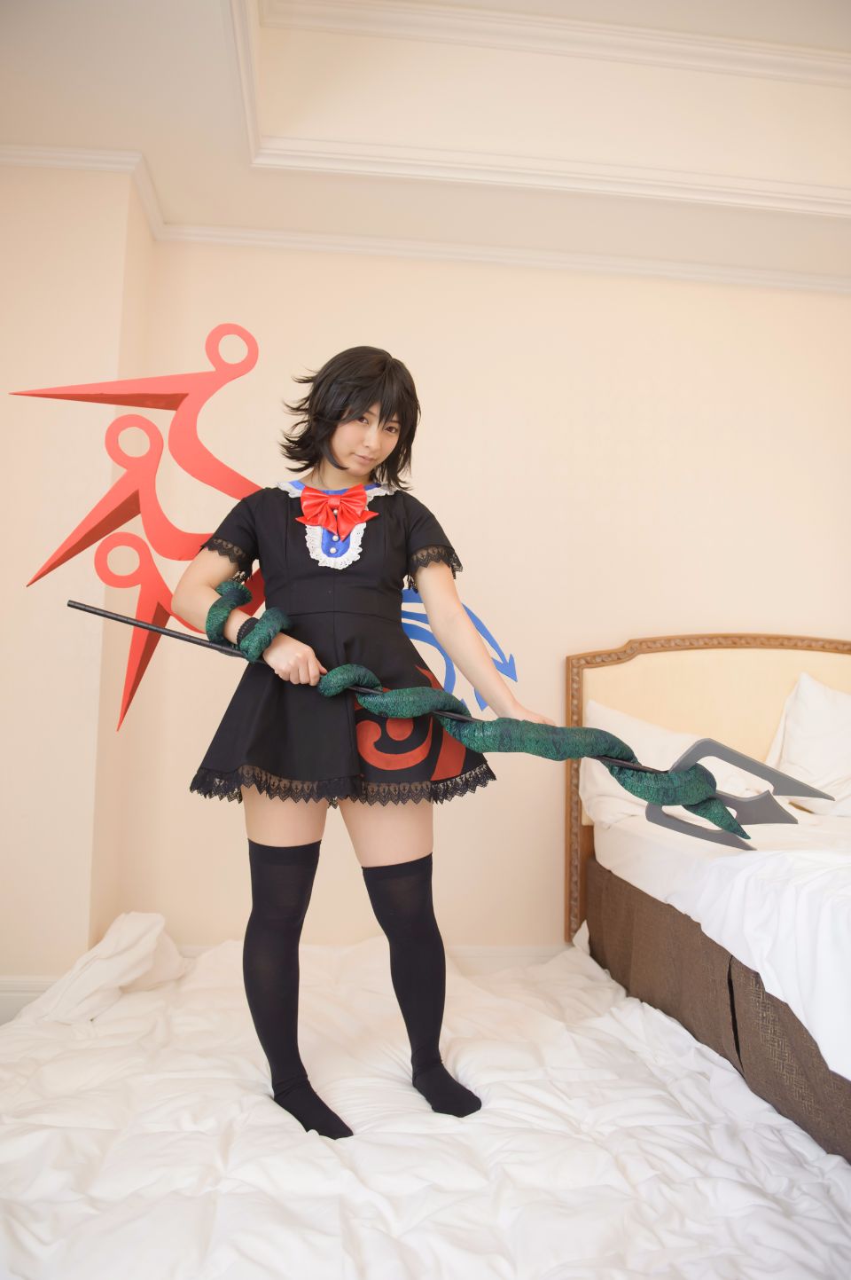 715