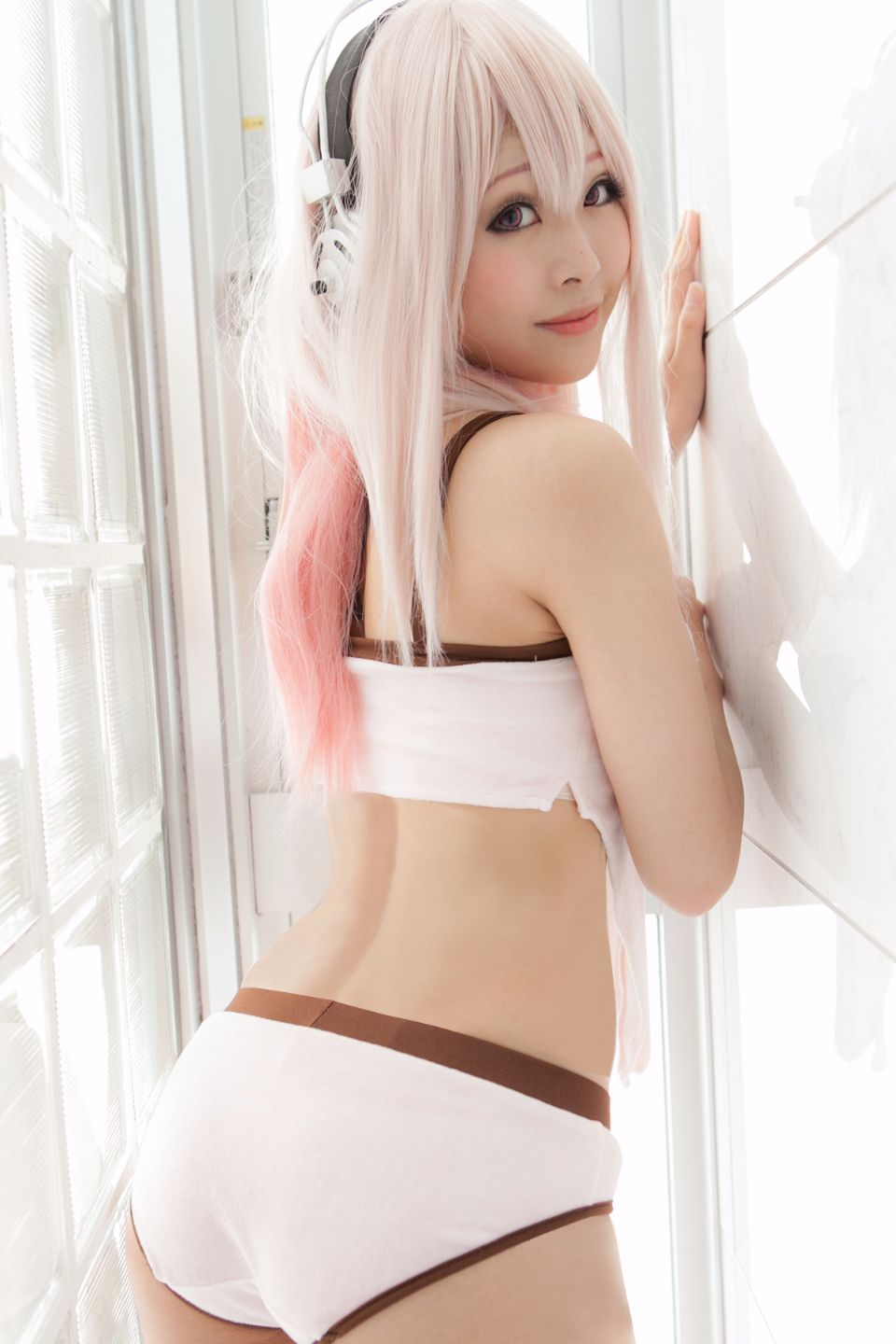 008