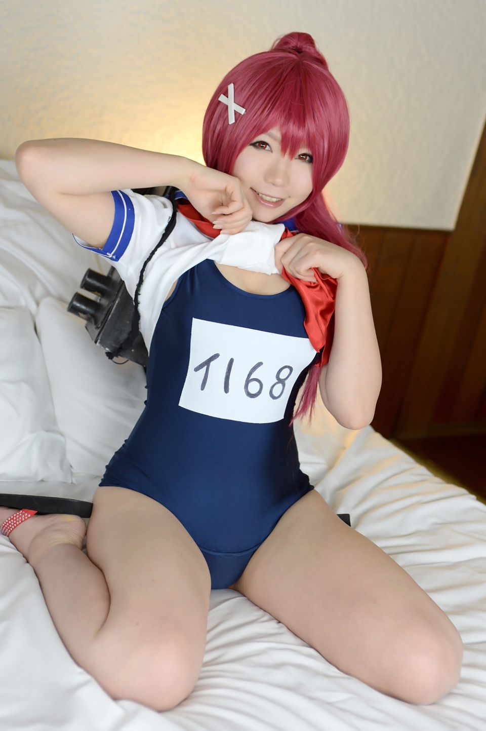 096