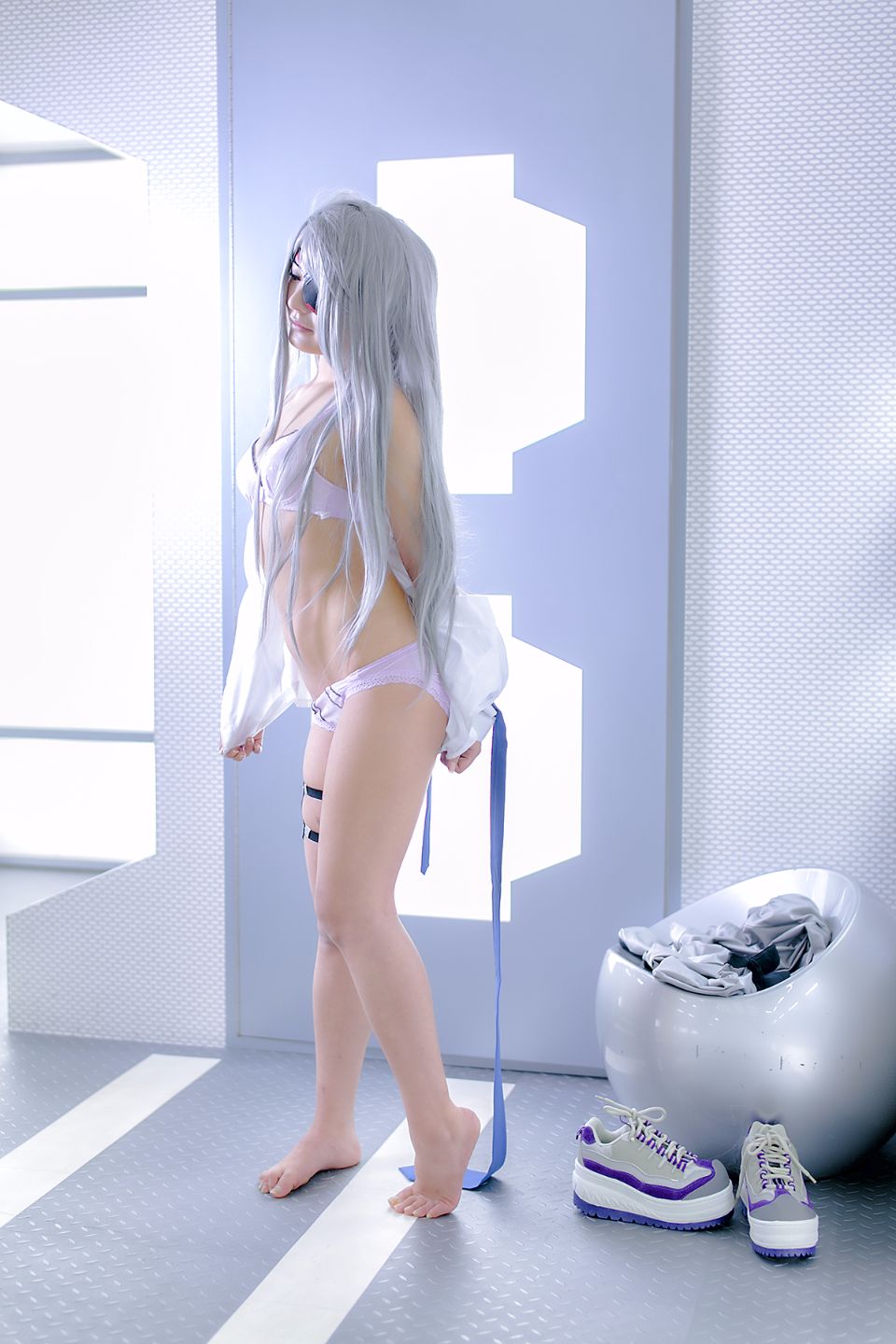 064