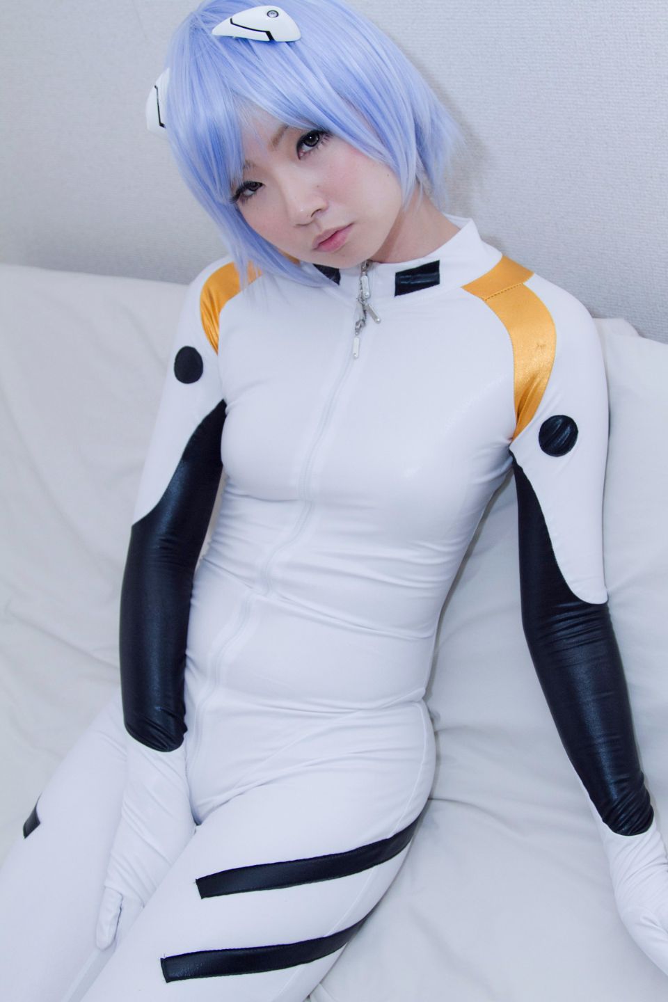 416