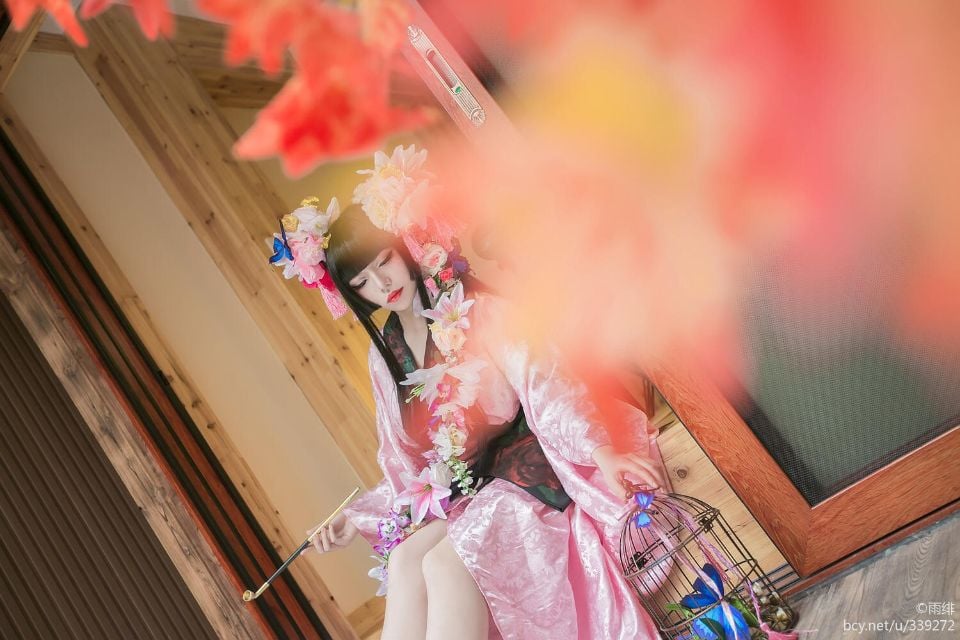 xxxHOLiC (7)
