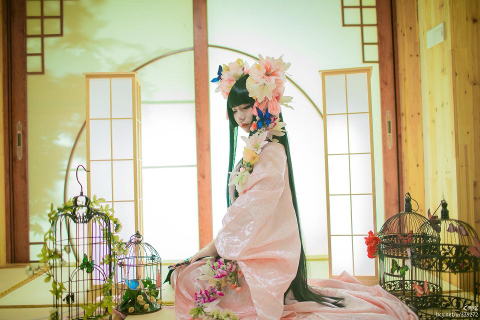 xxxHOLiC (9)