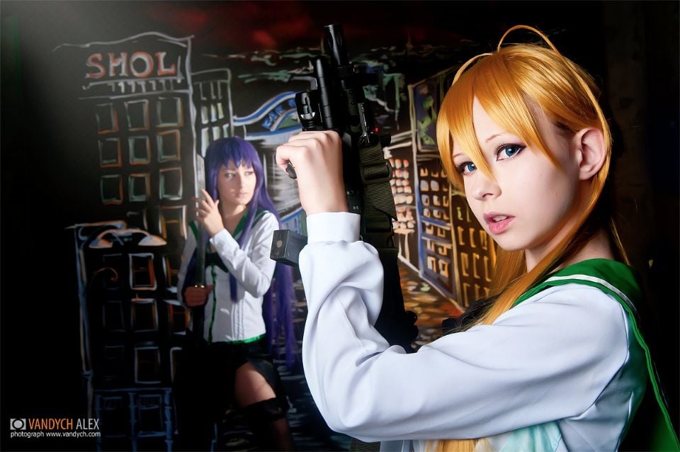 22_vandych_0019_Dead_school