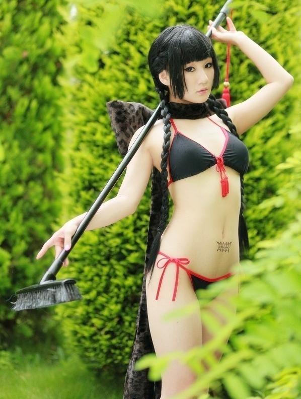 029_Bikini_029