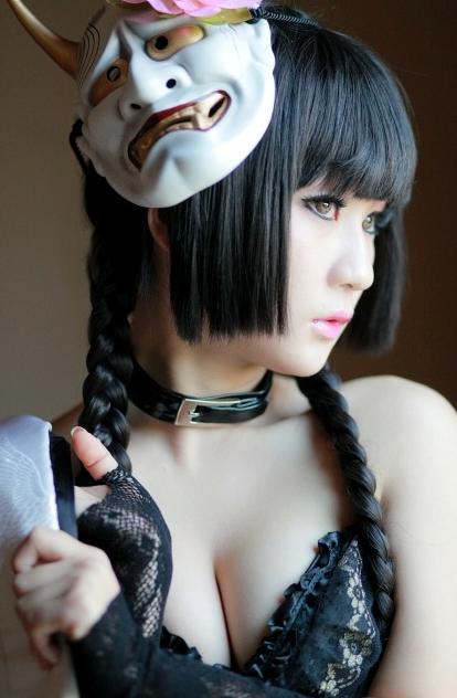 079_Pinup_013
