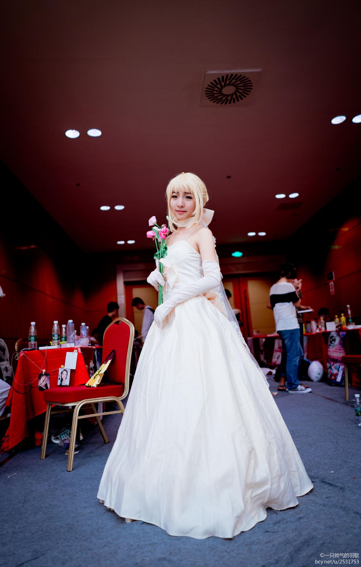 【西安ACC漫展 场照】婚纱saber (4)