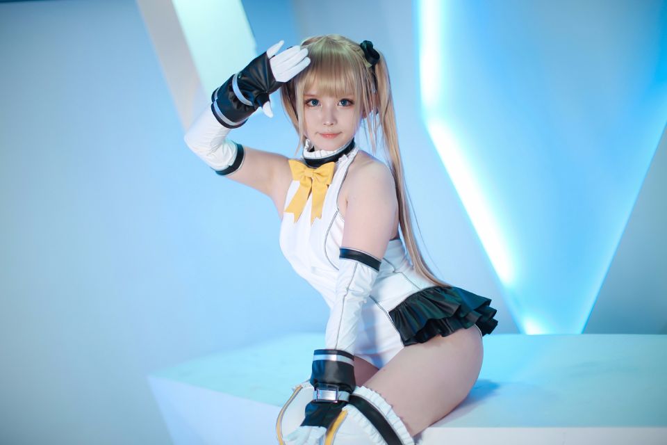 002 (3)