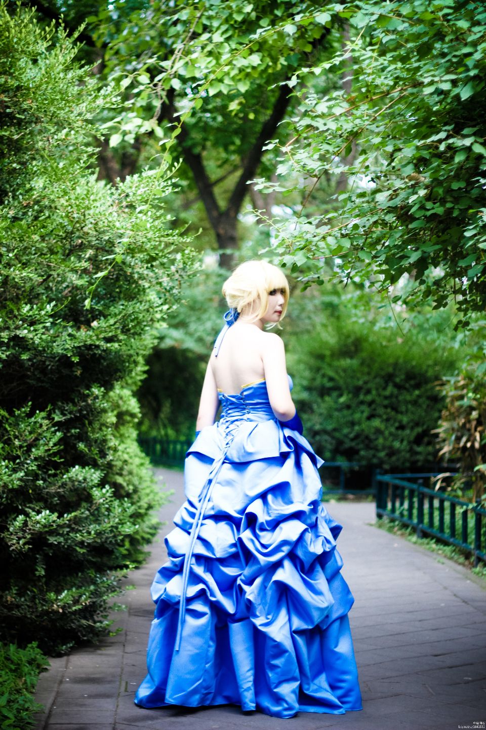 蜜汁saber (4)