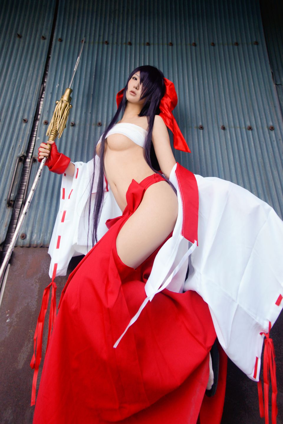 037_kanu_miko_037