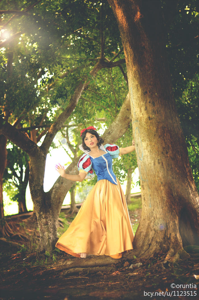 Snow White C O S (5)