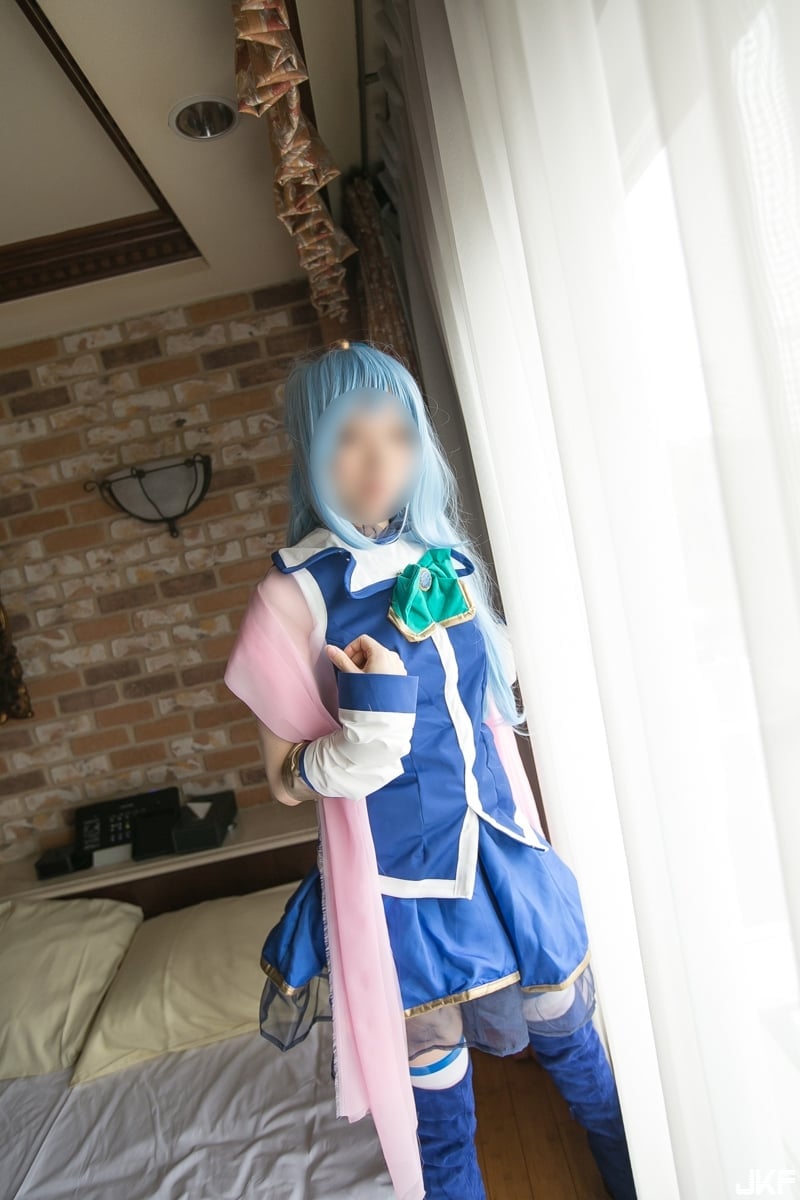 004
