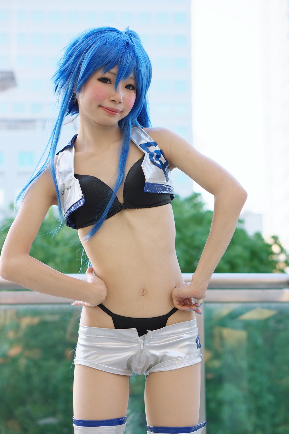 003