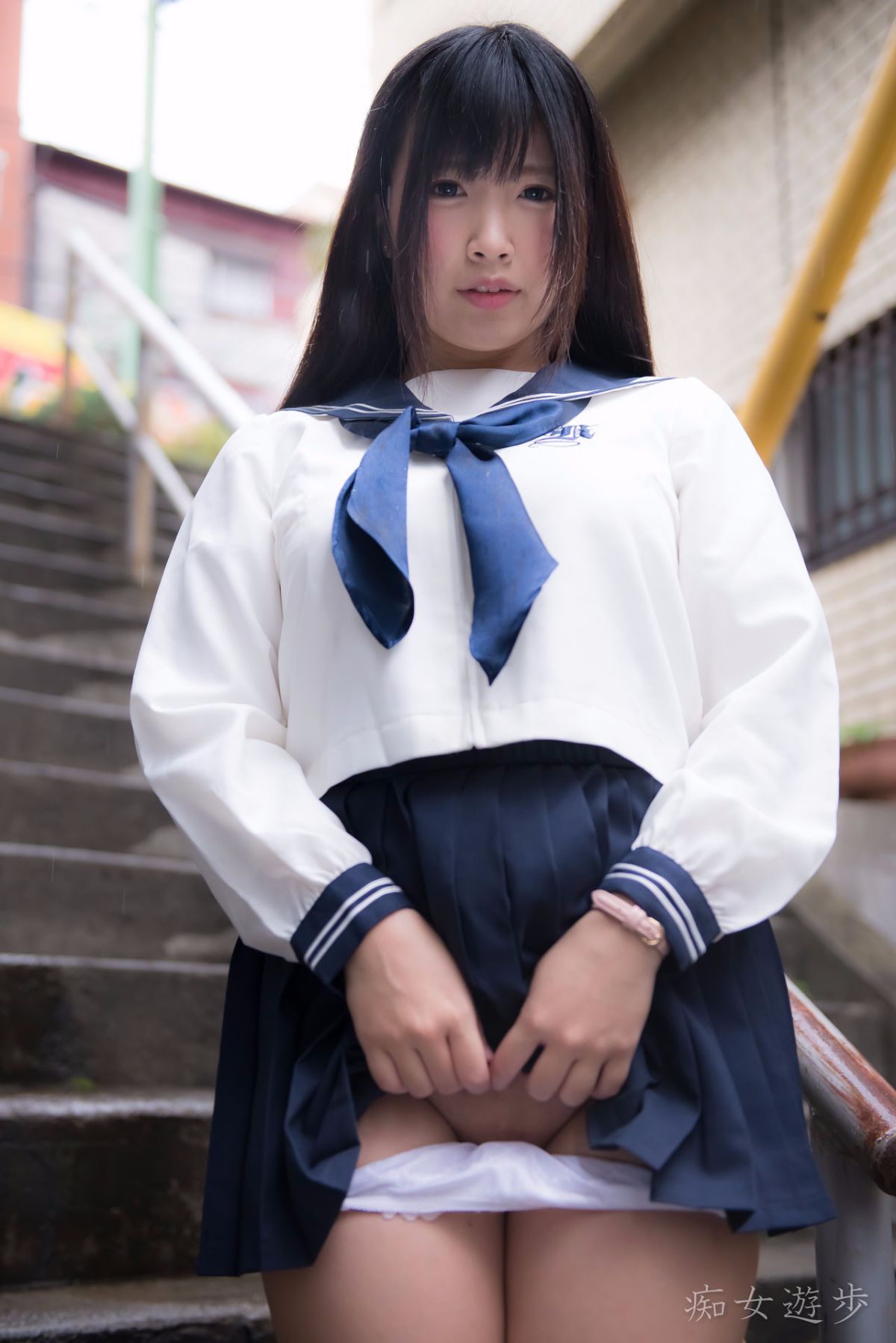 015