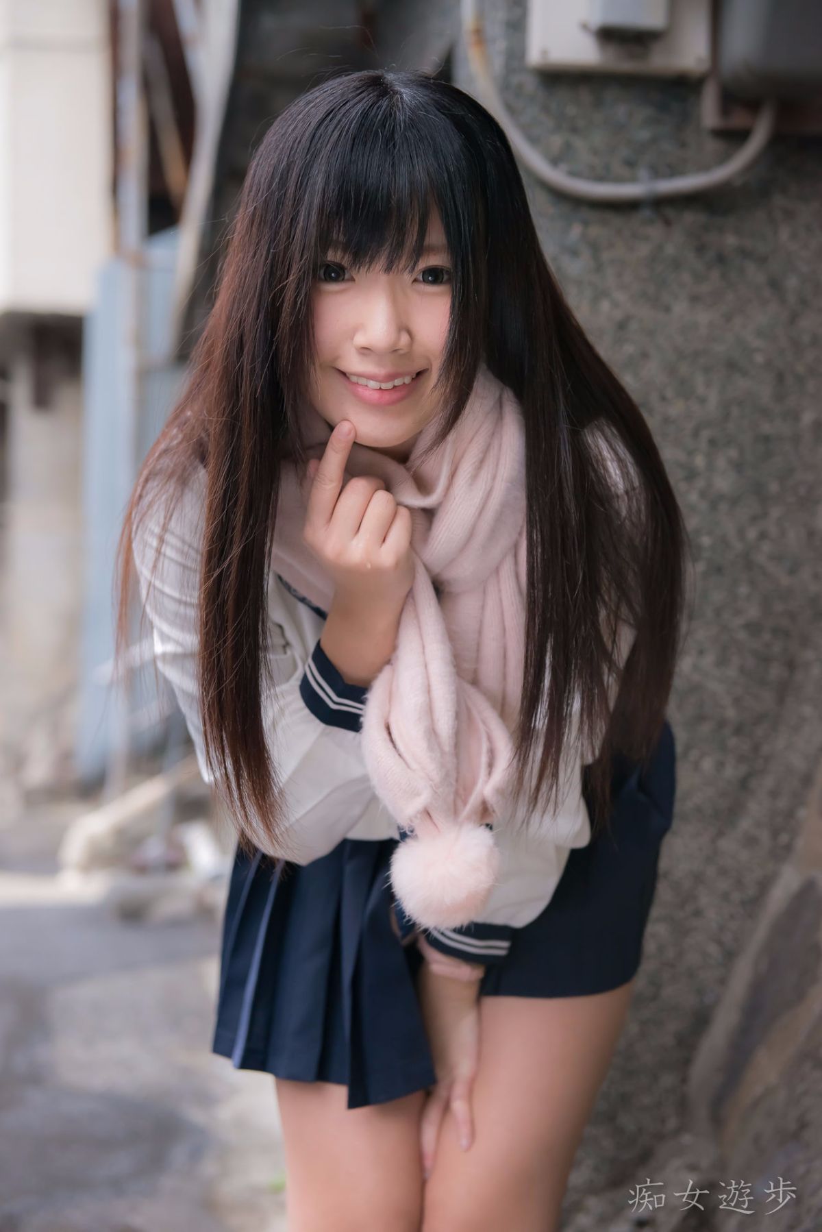 030