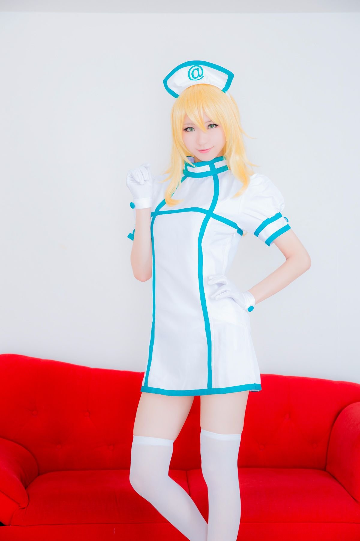 045