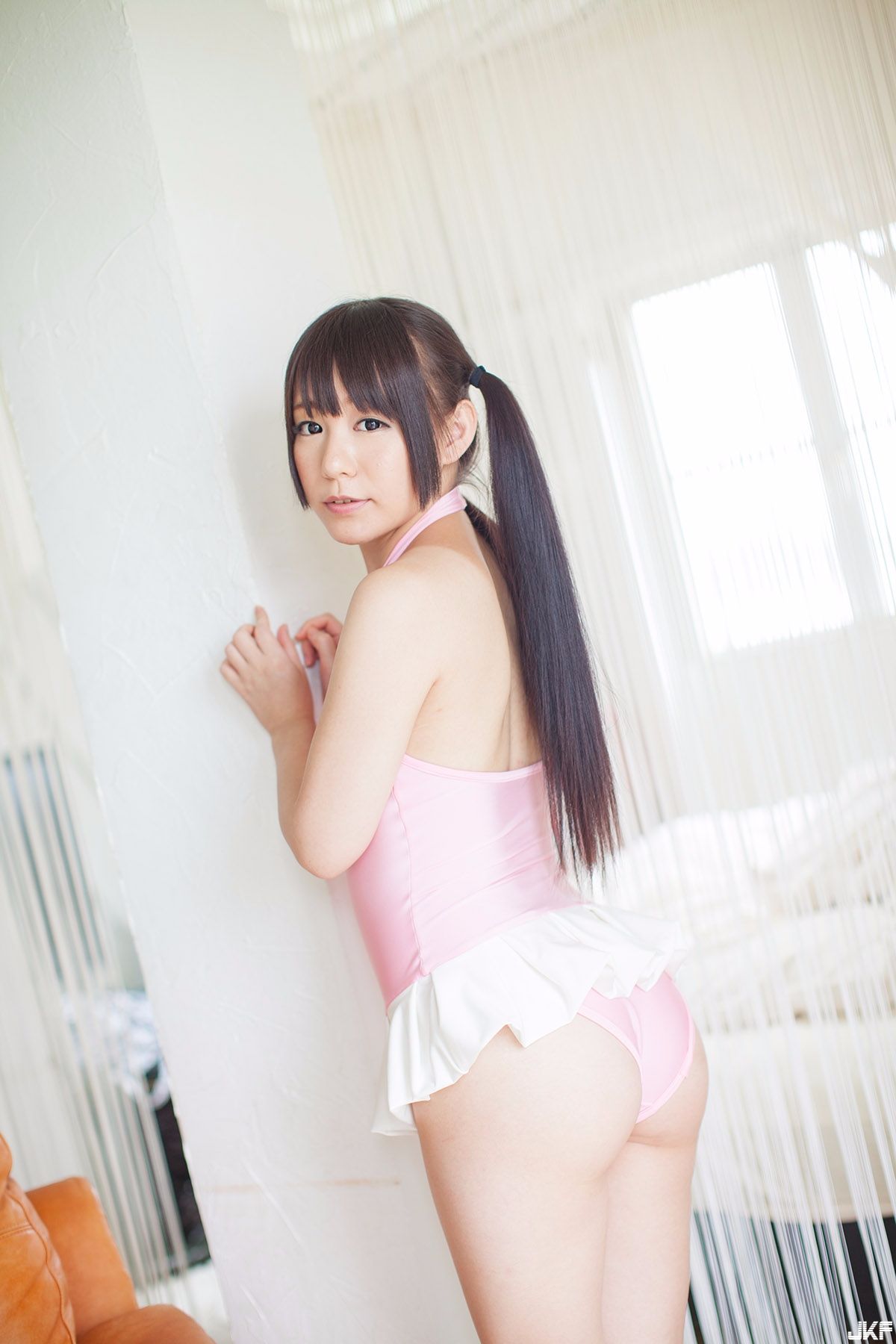 041