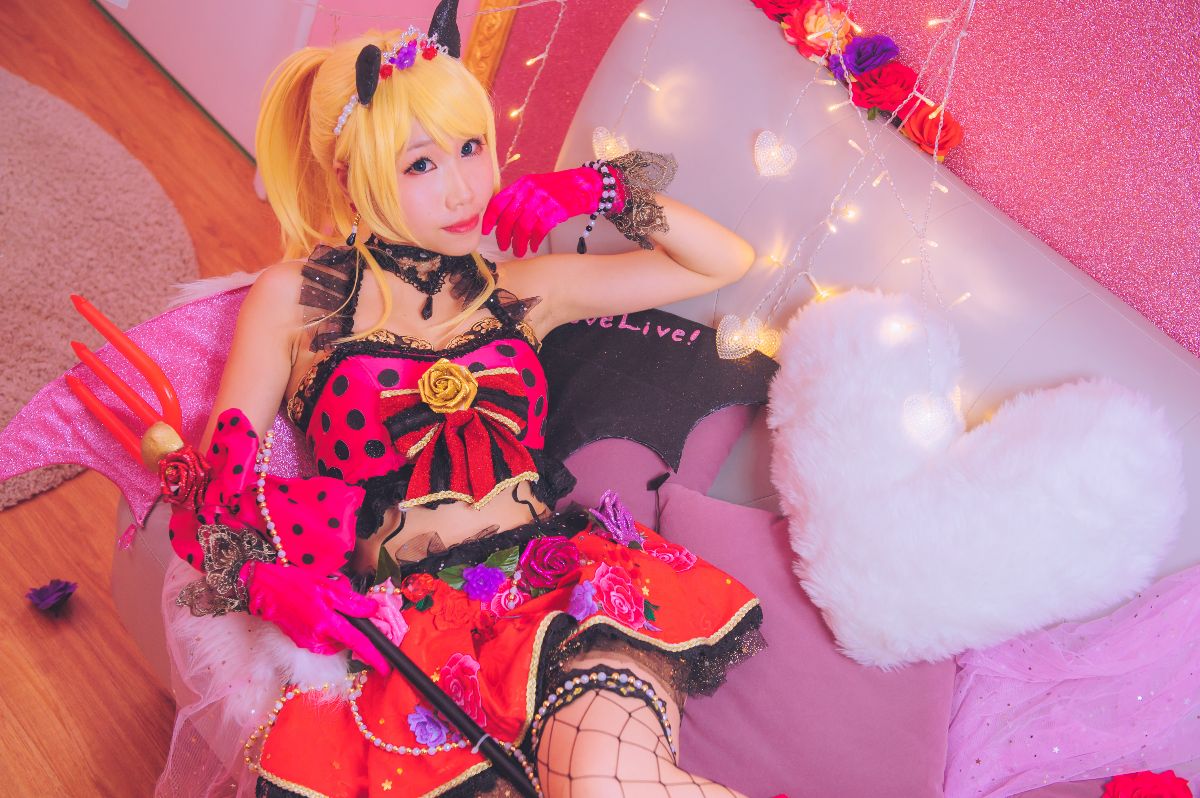 LLAyase Eli little devil (4)