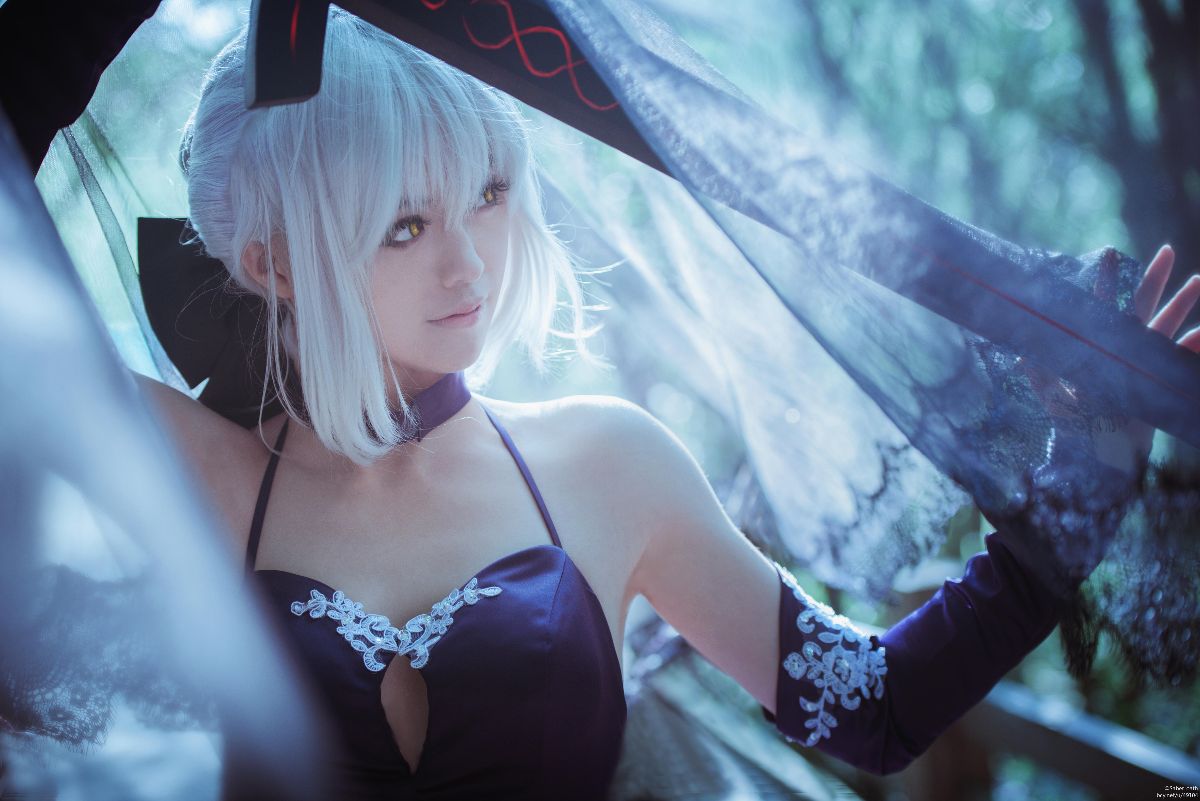 --[Saber Alter