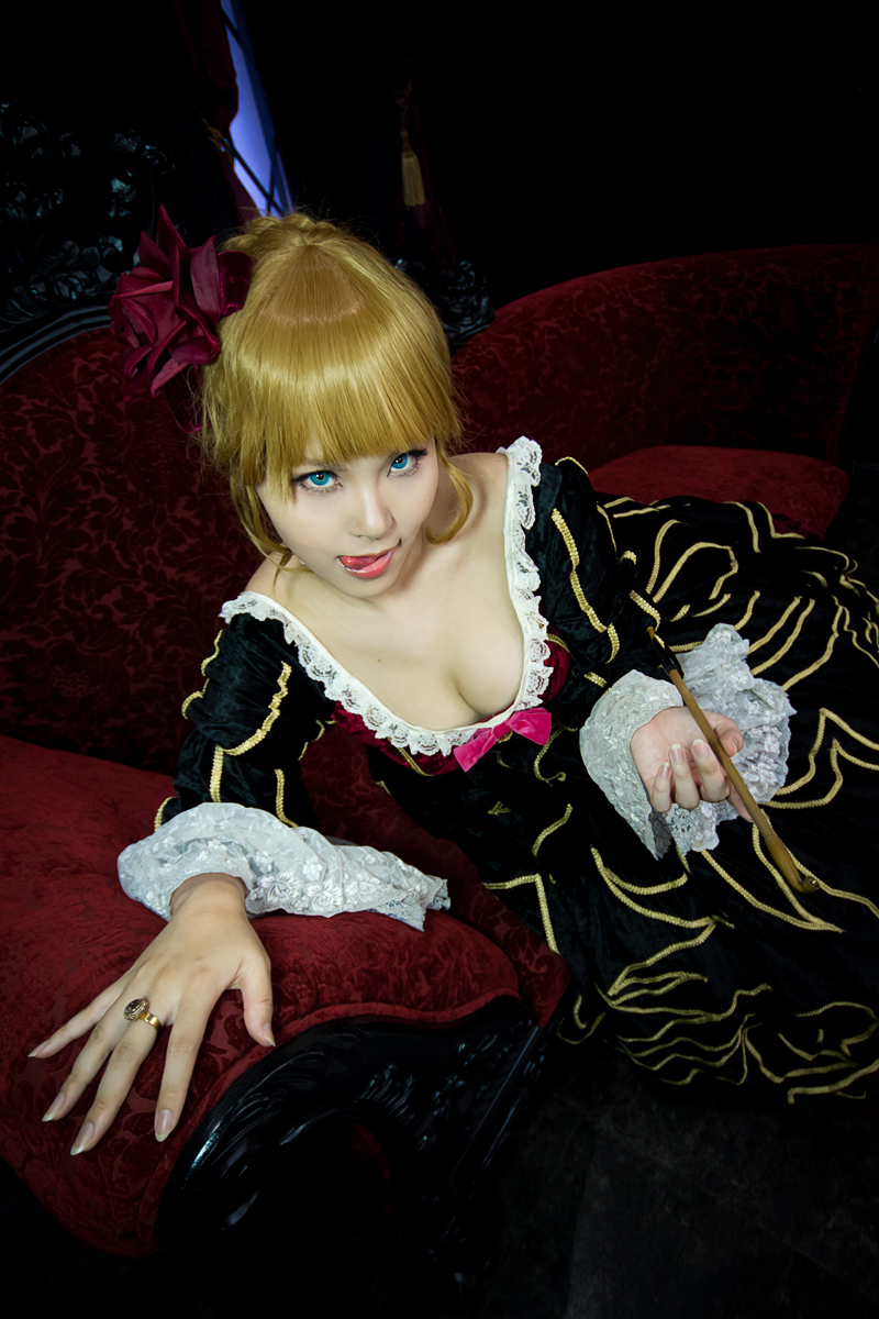 Beatrice (44)