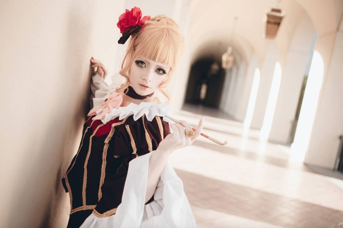 Beatrice (53)