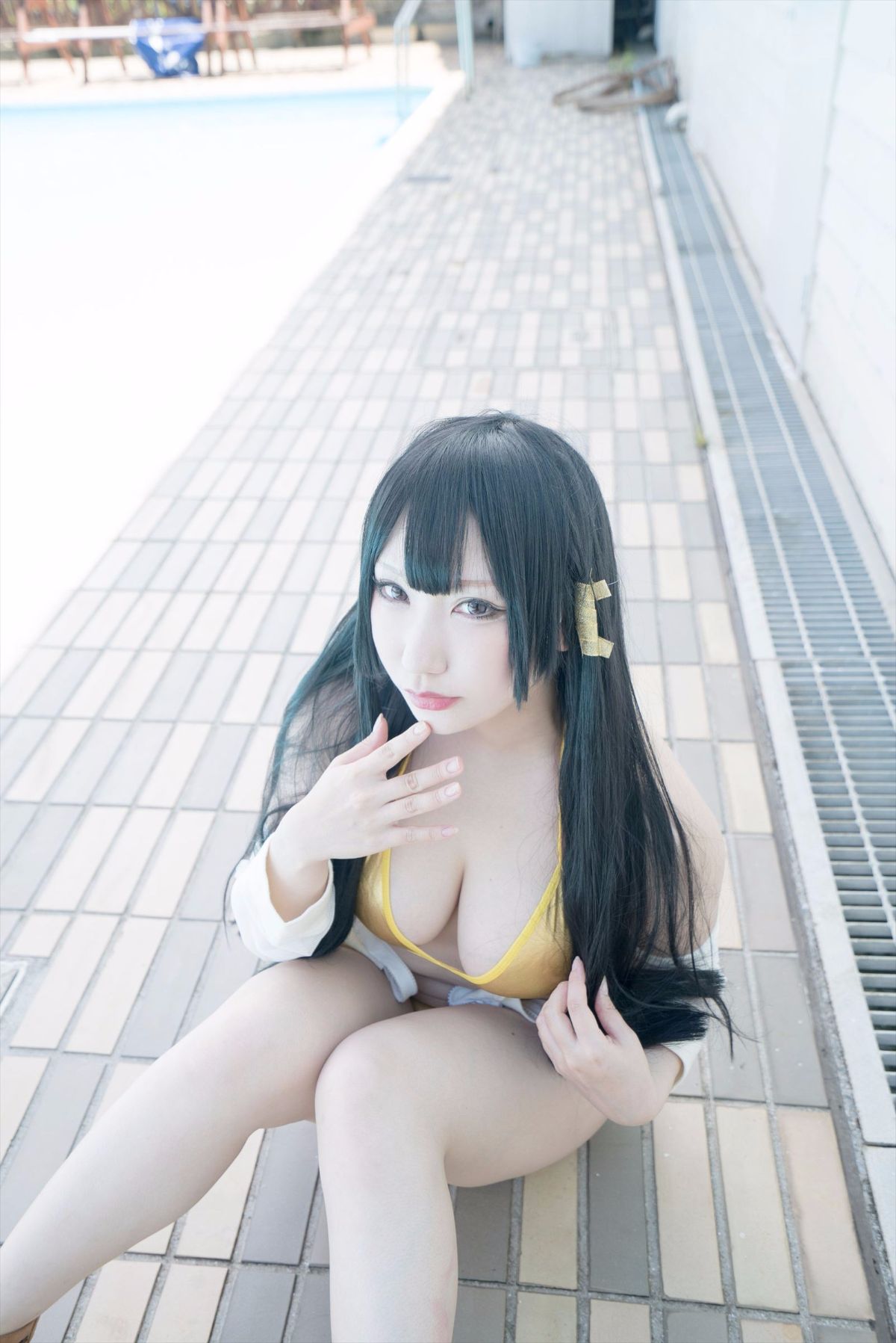 032