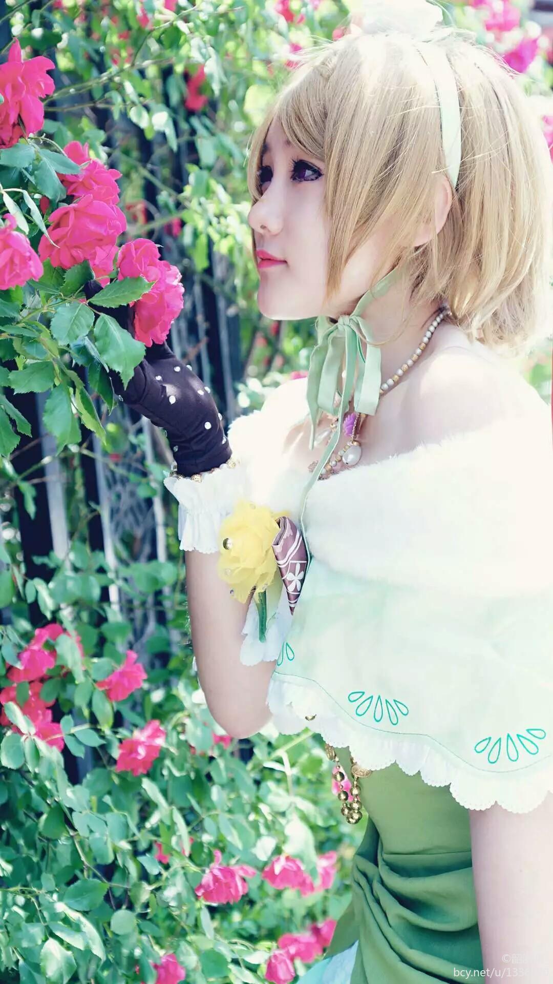 小泉花阳的舞会觉醒 C O S (3)